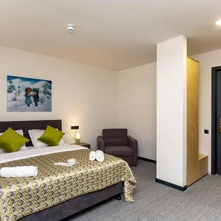 Mitarbi Ski Apartment Bakuriani Exterior photo